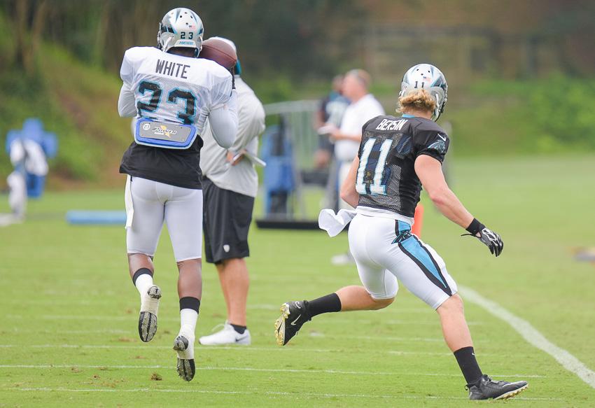 panthers-training-camp-0675.thumb.jpg.45