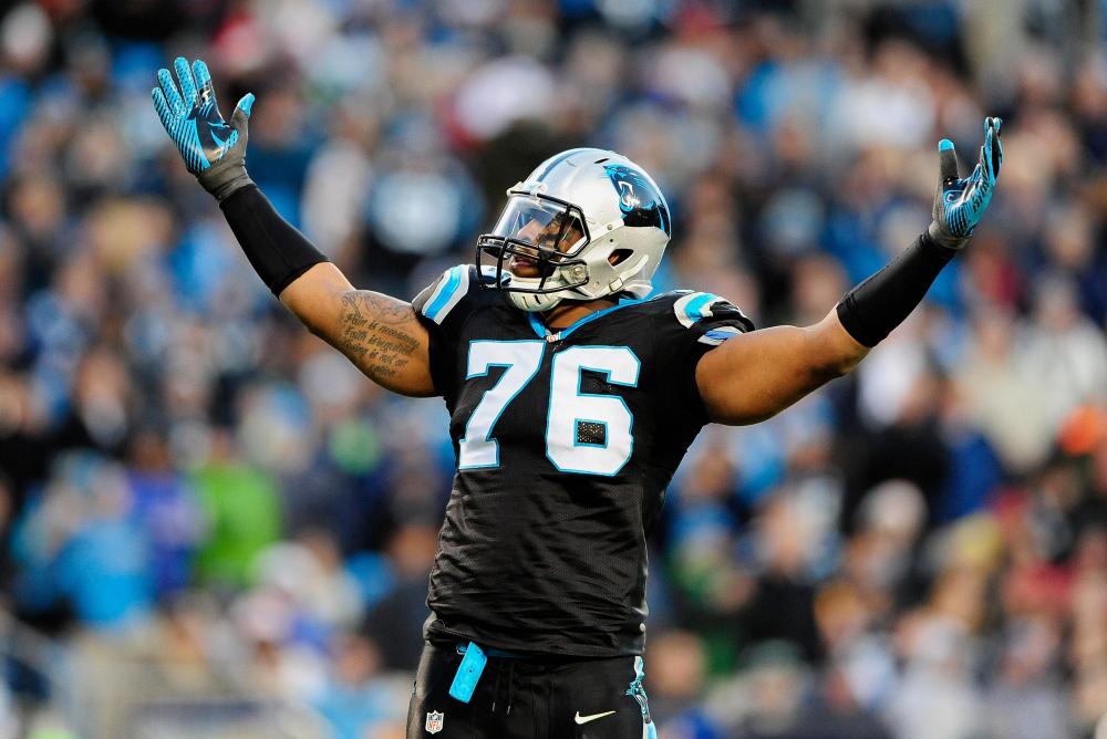 hi-res-456902093-greg-hardy-of-the-carolina-panthers-tells-the-fans-to_crop_north.thumb.jpg.7535afe582c97531ef72346a87162fc8.jpg